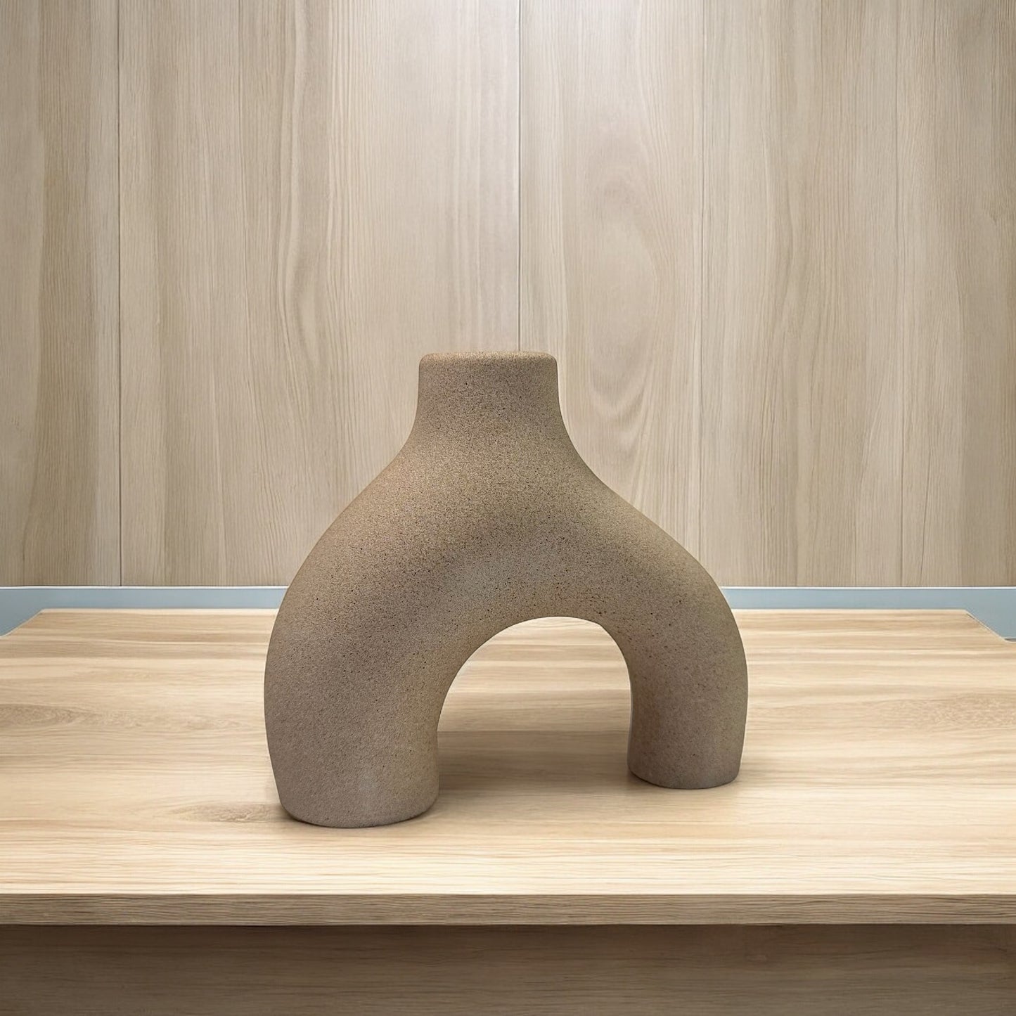 Handgefertigte asymmetrische moderne Vase in Ocker, Grün und Terrakotta-Terrazzo
